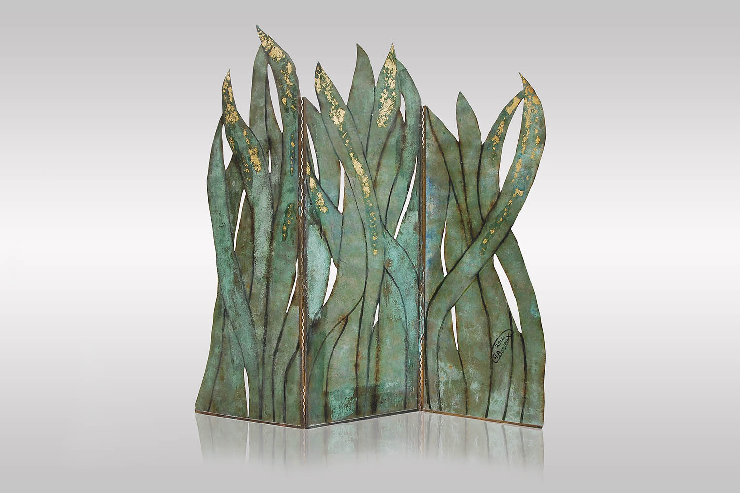 Artwork photographer - Green and gold leaf screen by Geneviève Bonnieux.